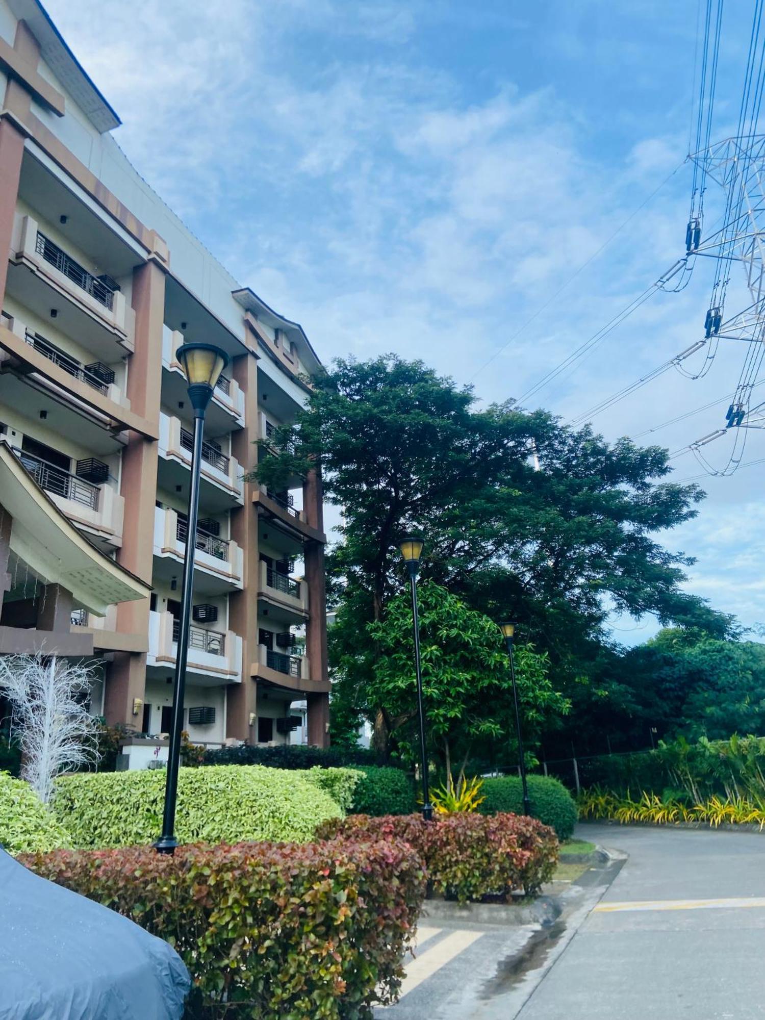 Rhapsody Residences Paranaque City Экстерьер фото